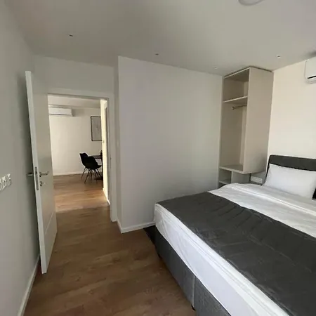 Apartment 33 *