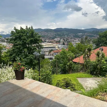 33 Sarajevo
